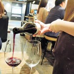 ミアスタンド - 若女子からのサーブ！