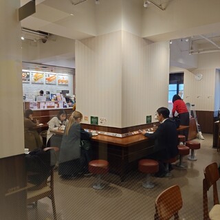 ドトールコーヒーショップ_2