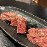 炭火焼肉 にく式 - 