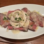 ビストロ ル フルール - 和牛とマッシュルームのタリアータ　(1/2量)  1265円