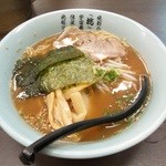 Densetsu No Sutadonya - 醤油ラーメン550円