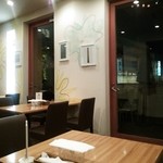 ロトンダ ナオ - 奥にはテラス席も☆