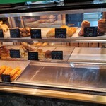 ポフベーカリー - 沢山の種類あり。悩む!