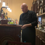 ラ・コシーナ・デ・ガストン - わぁ〜ガストンシェフ〜こう見えて‥ダンスお上手だそうです‥♡‥笑笑‥コザックダンスも‥踊れかな？‥今度‥聞いてみよー♪‥