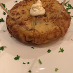 ラ・コシーナ・デ・ガストン - わぁ〜い〜♡スペインオムレツ〜ぎゅっと詰まっているのに‥ふわふわ〜我が家では‥上手くいかないなぁ〜w‥今度‥教えてもらおう〜っと‥笑笑‥♡