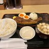 肉食堂ゼットン
