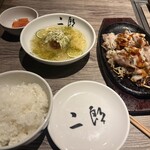 焼肉&手打ち冷麺 二郎 - 