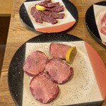 ホルモン道場 闘牛家 - 