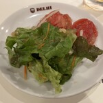 デリー - トマトサラダ（取り分け後）