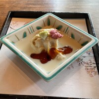 韻松亭 - 