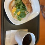 カフェ・ベローチェ 岩本町店 - 