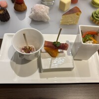 ロイズグランメゾン - 生ハムと柿って、名コンビ屋根ヽ(・∀・)