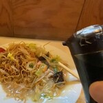 長崎ちゃんぽん・皿うどん 球磨 - ｢ソース｣で味変　お試しあれ