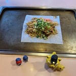 風の街 - ホルモン焼きうどん　1,100円(税込)  ※上からも、撮ってみた