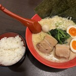 赤家 - 