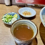 自家製麺 麺や ひなた - 麺つゆ・薬味・海老油