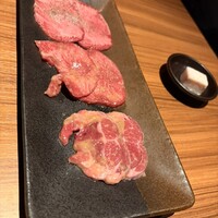 中目黒焼肉 登牛門 - 