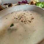 アプティパ - じゃがいも、豆乳のスープ