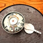 季節料理　なかしま - 格調高い『古伊万里』の器で供されるのが嬉しいです！！(o^^o)