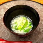 季節料理　なかしま - 料理のスタート▶️はお粥♪胃に優しくて食欲増進にも繋がります！(o^^o)