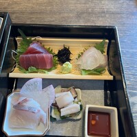 韻松亭 - 