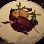 シェルポ - 黒毛和牛 フィレ肉のロースト トリュフと赤ワインのソース