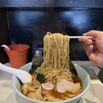 らぁめん 涼虎 - 特製涼虎らぁめん（全部のせ）醤油