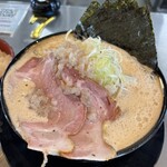 脂醤油組 本店 - 真ラーメン　大盛　海苔TP