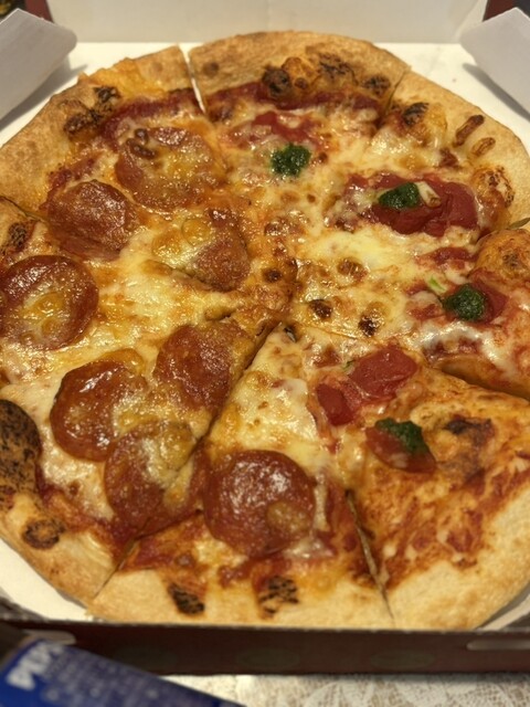 ピザハット 酒田店 - 酒田（ピザ）の写真