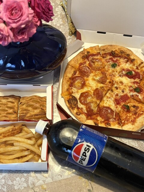 ピザハット 酒田店 - 酒田（ピザ）の写真