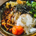 ヨコクラうどん - もみじおろしをこっそり追加