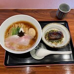 食煅 もみじ - 味玉中華そばと角煮飯