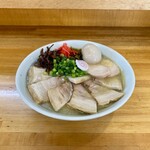 麺屋 しん蔵 - 限定 塩とんこつ 1000円  チャーシュー 350円  味付玉子 100円
