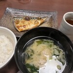 網元の宿 ろくや - サバの干物、白米、お味噌汁