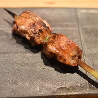 とり茶太郎 - 茶太郎おまかせフルコースの『ほろほろ鳥のもも肉』２０２５年４月