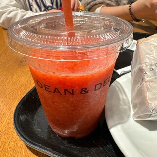 ディーンアンドデルーカ カフェ_1