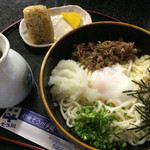 肥後そう川 手延べ麺 - 肉ぶっかけうどんとかしわおにぎり