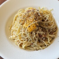 目玉焼きペペロンチーノ