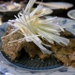 大衆料理　川治 - 鯨ステーキ