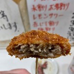 肉のまえかわ - 私はこれからも串１本派で生きたい