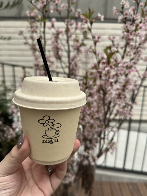 roku flowers and coffee photo 2