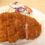 とんかつ 小龍 - ポテサラも付いております