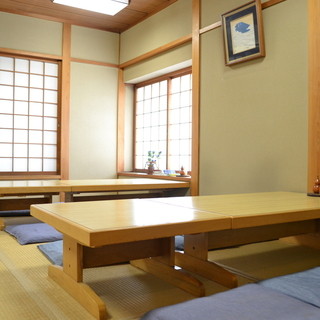 2階の座敷席：団体様の御宴会も承ります