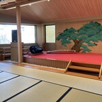 料亭 天王殿 - お部屋に舞台も