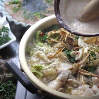 みんな納得大吟醸酒粕もつ鍋コース 飲み放題２時間込 全１０品 ぢどり長屋 ぢどりながや 薬院大通 居酒屋 食べログ