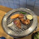炭火焼肉 ジパング - 炭火で焼き焼き。