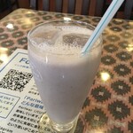 インド料理 パリワル - フレッーシュ！バナナラッシー