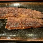 炭焼うな富士 - ほんとうに美味しいので少しずつ戴く