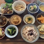 平和的ごはん パドマ - 