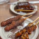 串かつ本陣 - きも焼　90円x2 串かつ　90円x2